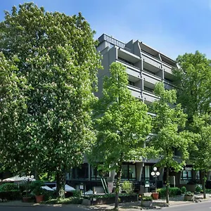 Aparthotel Im Rheinhof